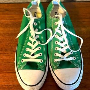 Converse Tennis Shoes size 11m